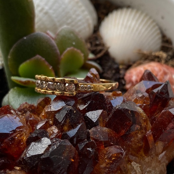 10k Yellow Gold Large Diamond Ring - Picture 14 of 14